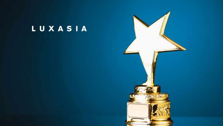 Luxasia clinched top award for 'Best eCommerce Customer Service' and two Bronze awards at the 2nd Asia eCommerce Awards 2019