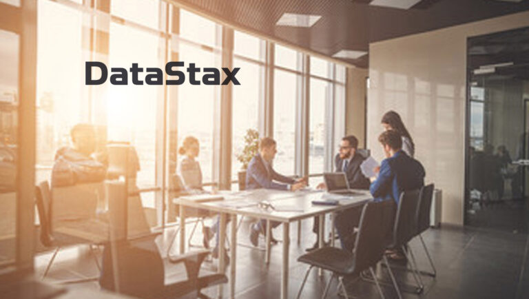 DataStax First to Tap Generative AI to Streamline Data Pipelines